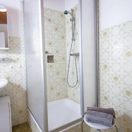 Lachmoewe By Interhome Lejlighed